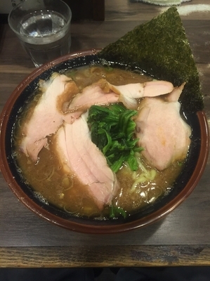 「チャーシュー麺(990円)」@神田ラーメン わいず 神田本店の写真