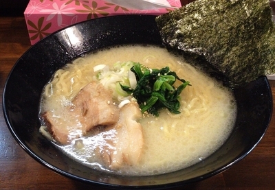 「塩豚骨ラーメン＋小ライス(680円＋ランチサービス)」@熱血流 俺のラーメンの写真