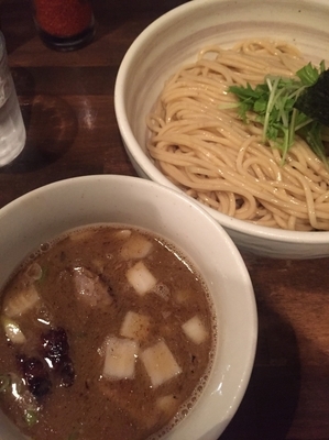 「濃い出汁つけそば、大盛り」@日本橋 製麺庵 なな蓮の写真