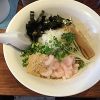 エビ油そば（油飯付き）