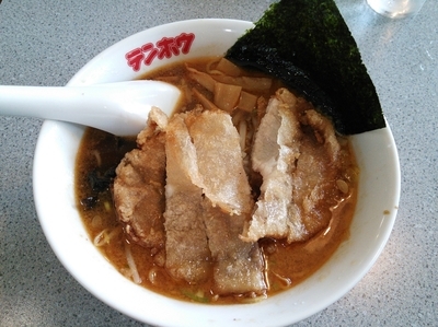 「肉揚げ特製にんにくラーメン」@テンホウ 穂高店の写真
