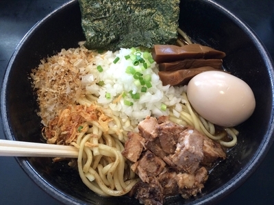 「魚介まぜそば（650円）」@まぜそば 一心不乱の写真