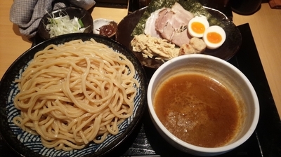 「特製つけ麺中盛」@つけ麺 道の写真