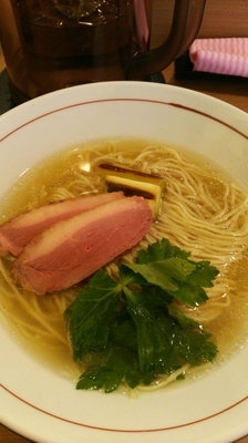 「３周年記念　鴨と蛤の塩そば 880円」@塩つけ麺 灯花の写真