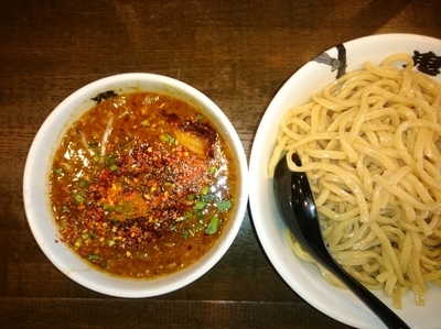 「カラシビつけ麺 ￥880(大盛)」@カラシビ味噌らー麺・つけ麺 神田本店の写真