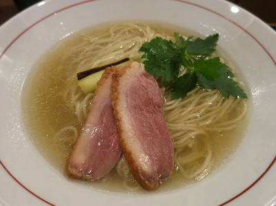 「鴨と蛤の塩そば　　880円」@塩つけ麺 灯花の写真