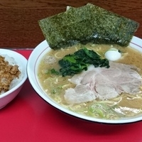 ラーメン 肉丼