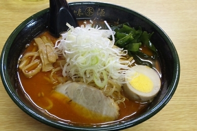 「鉄火麺」@味源 河辺店の写真