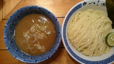 「つけ麺 ￥880」@つじ田 神田御茶ノ水店の写真