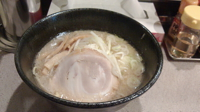 「ラーメン(650円)」@とんこつらーめん もん吉の写真