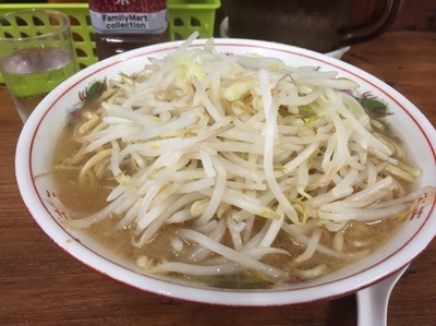 「普通盛 小」@ラーメン二郎 品川店の写真