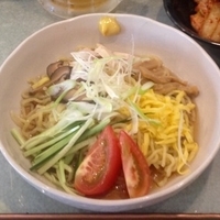 冷やし中華 750円