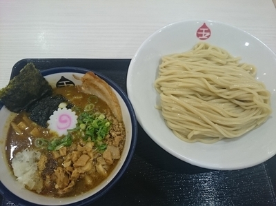 「インドのつけめん￥950＋くだき肉￥216＝￥1166」@つけめん 玉 ラゾーナ川崎プラザ店の写真