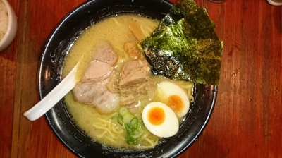 「伝丸￥880 少ライスサービス」@らーめん金伝丸 渋谷道玄坂店の写真