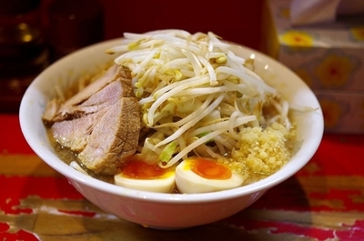 「ラーメン(ニンニク)700円」@らーめん一の写真