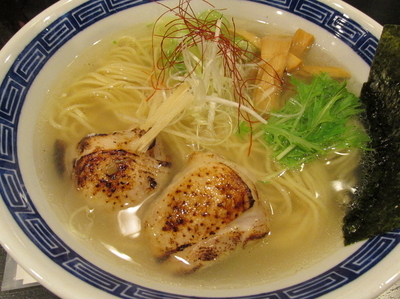 「豊潤鶏ガラ塩そば　「750円」」@麺処 れん屋の写真