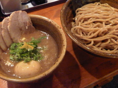「味玉肉入りつけ麺 大盛 (胚芽麺)」@麺屋 えん寺の写真