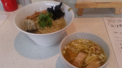 「【期間限定】エソ煮干しに浸した塩つけ麺」@ラーメン星印の写真