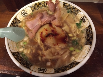 「すごい煮干ラーメン【820円】」@すごい煮干ラーメン凪 渋谷東口店の写真