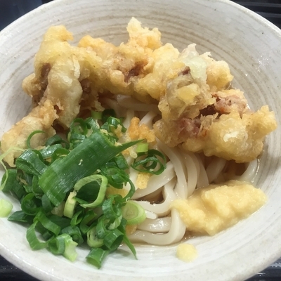 「とり天ぶっかけ（￥420）」@おにやんま 新橋店の写真