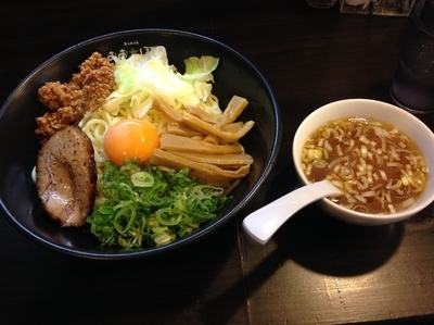 「まぜそば　赤（大盛り）」@おおぼし 上田本店の写真