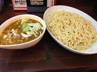 「真夏のシーフードカレーつけ麺（500g）」@ラッキー食堂まとや 千曲店の写真