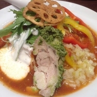 バジチキトマト冷麺