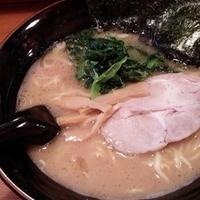 豚骨醤油らーめん