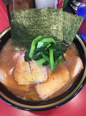 「チャーシュー麺中盛、硬め濃いめ」@環2家の写真