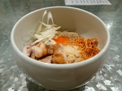 「まぜそば(並盛・150g)650円」@らぁめん家 有坂の写真