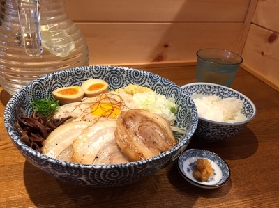 「◯得まぜそば」@麺恋処 爆龍の写真