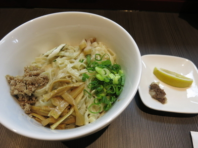 「鴨油とエシレバターの油そば 　　900円」@柳麺 呉田-goden-の写真