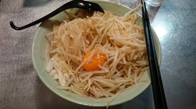 「まぜそば」@ラーメンだるま 小倉店の写真