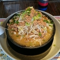 野菜盛りラーメン
