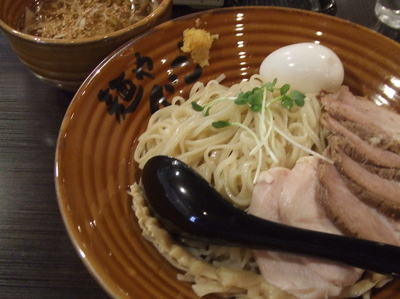 「特製つけそば(塩)　１１００円」@麺や でこの写真