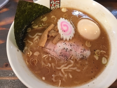 「煮干ラーメン 味玉」@煮干しらーめん 玉五郎 東京新宿店の写真