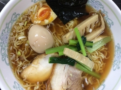 「極鶏醤油らーめん 味玉 680円」@極鶏そば 高木屋の写真