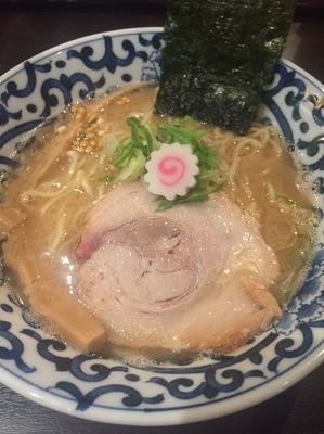 「らー麺」@東京駅 斑鳩の写真