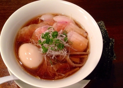 「特製醤油拉麺　950円　海苔１００円」@創作麺工房 鳴龍の写真