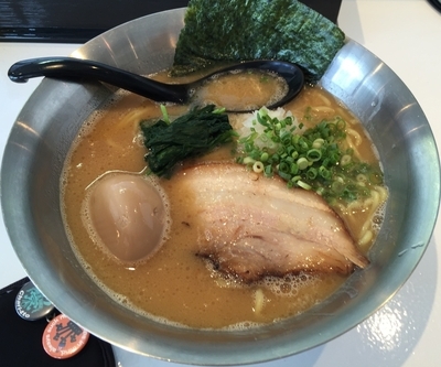 「鶏白湯味玉（￥800）」@らぁめん初代 OKAWARIの写真