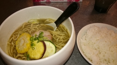 「しおラーメン&白飯」@らぁめん家 有坂の写真