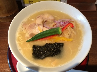 「濃厚鶏白湯そば」@鷄白湯そば葵の写真