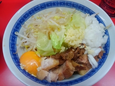「油そば700円＋生卵50円」@ラーメン信者の写真