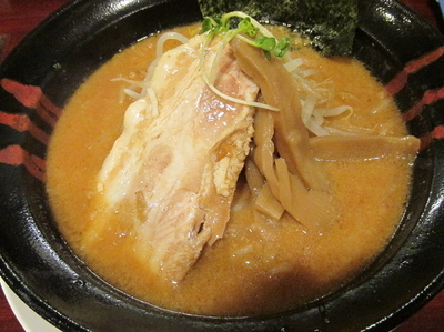 「味噌らーめん　「810円」」@らーめん 雷豚 白岡店の写真