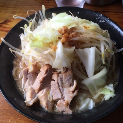 「らーめん詩郎（並）」@ラーメン ノアの写真