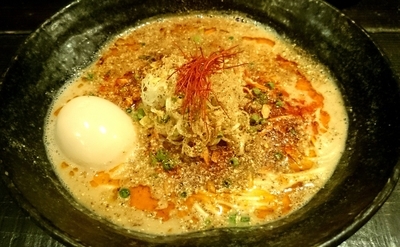「【期間限定】汁あり坦々麺 700円＋味玉」@まぜそば 一心不乱の写真