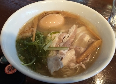 「冷たいらーめん・塩＋味玉（￥750＋￥120）」@RA-MEN BAR NAGOMIの写真