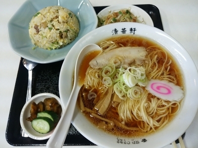 「炒飯セット900円」@清華軒の写真