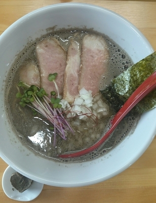 「煮干らーめん【二代目(仮)・溺愛の③ニボ】」@めんや天夢の写真