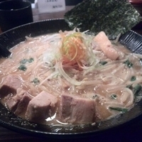 味噌らぁめん 750円